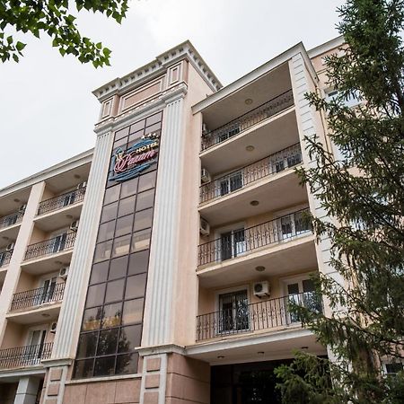 Гостиница Рахат Уральск Экстерьер фото